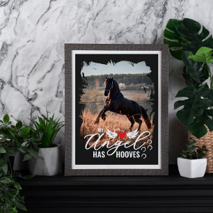 Póster Memorial do Cavalo de Cascos com Cascos