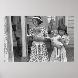 Poster Meninas com bonecas, os anos 30