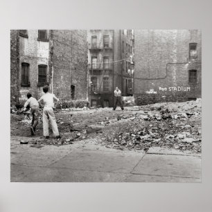 Póster Meninos Jogando Bola no Campinho, 1954. Foto Antig