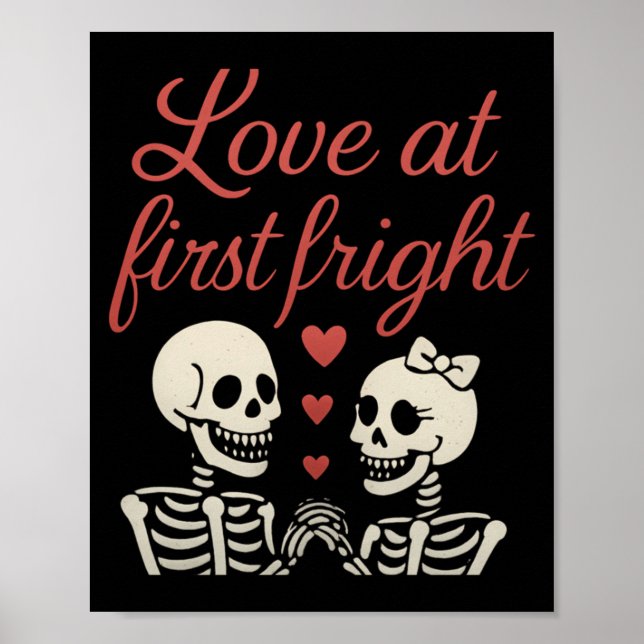 Poster Mens Love At First Fright Romantic Skeleton Couple (Frente)
