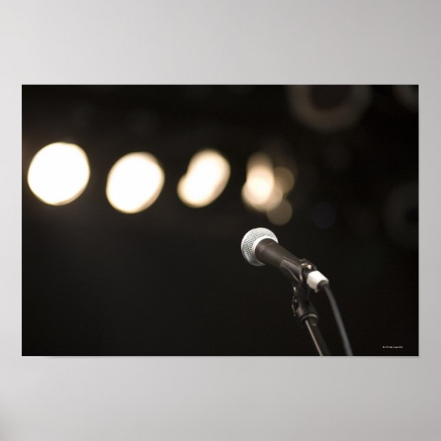 Póster Microfone e Destaques (Frente)