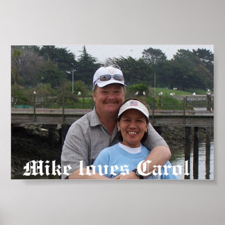 Póster Mike ama Carol