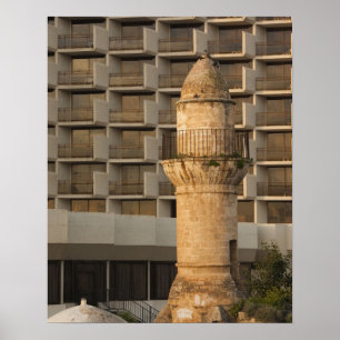 Póster Minarete da mesquita de Jama al-Bahr na orla