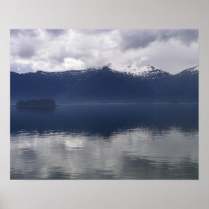 Poster Misty Alaskan Sea in Shades of Blue