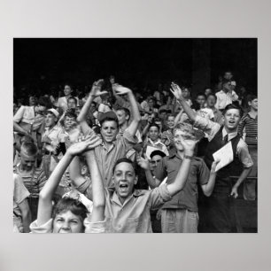 Poster Miúdos em um jogo de bola, 1942. Foto do basebol