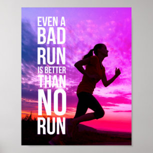 Poster moça de tipografia branca com citação inspirado