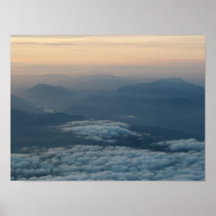 Póster Montanhas da Cascata do Norte ao pôr do sol