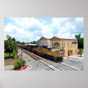 Póster Motor pacífico do trem da união em uma cidade