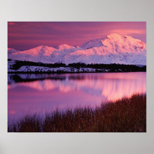 Póster Mt. Denali ao pôr do sol a partir do Reflection Po