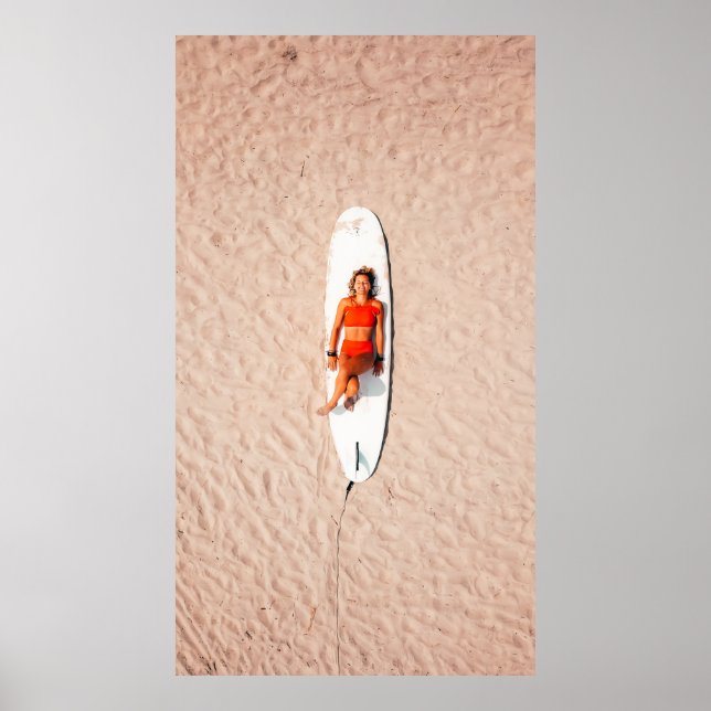 Poster Mulher deitada na prancha (Frente)