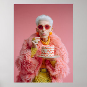 Poster Mulher Idosa Elegante Comendo Bolo em Moda Rosa