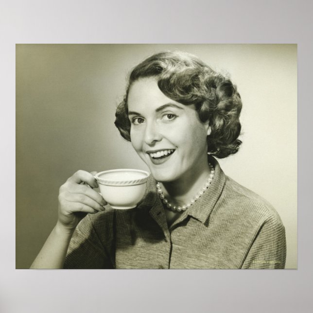 Póster Mulher Segurando Cups (Frente)