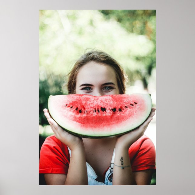 Poster Mulher segurando melancia fatiada (Frente)