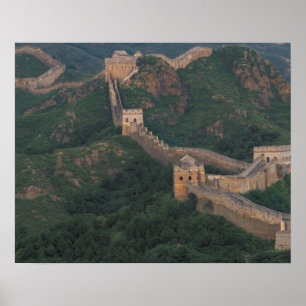 Poster Muro de Excelente passando por montanhas.