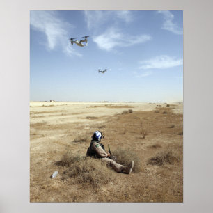 Póster MV-22B Ospreys sobrevoam o Hospital de Marinhos do