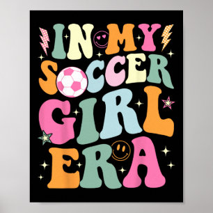 Poster Na Minha Era de Garota de Futebol Retro Groovy Gar