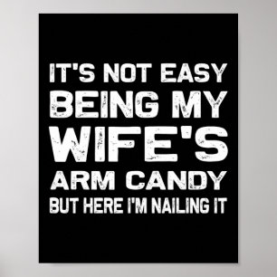 Poster Não é fácil ser minha esposa&#; s Arm Candy Funn