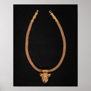 Póster Necklace with a human-headed pendant