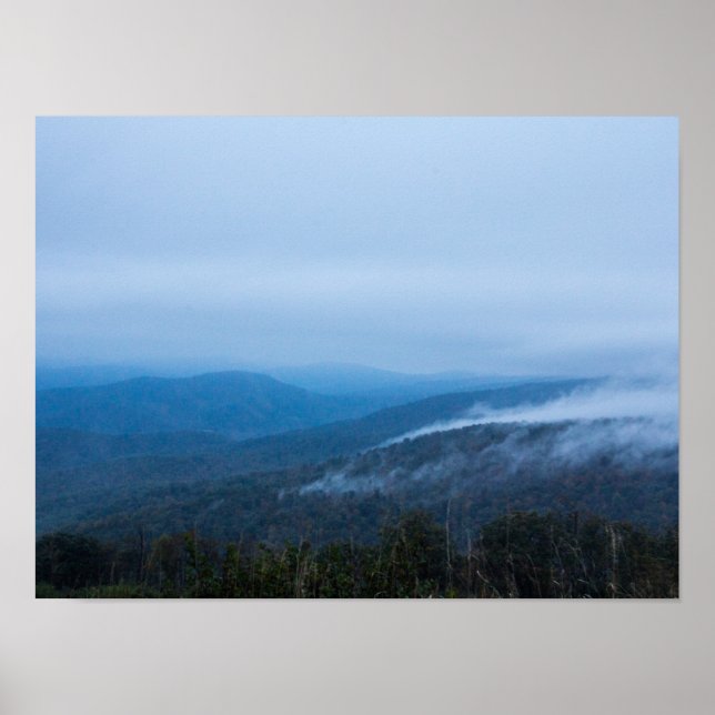 Poster Nevoeiro no Parque Nacional de Shenandoah, Virgíni (Frente)