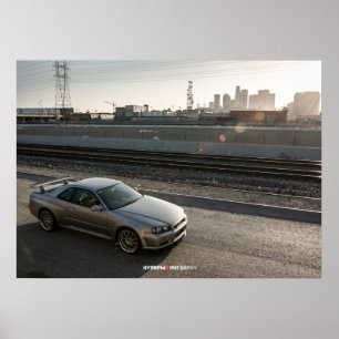 Póster Nissan Skyline GT-R34 no Centro de Los Angeles