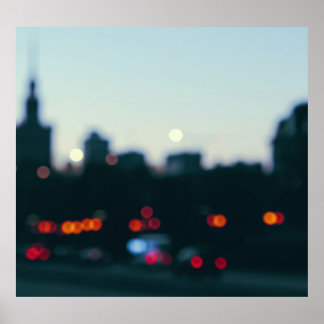 Poster Noite de Varsóvia: Silhueta Blurry Cityscape.
