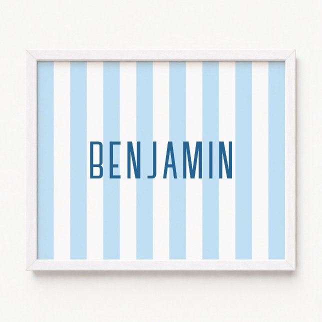 Poster Nome Listrado Moderno em Azul Claro e Branco (Modern Pale Blue and White Striped Name Poster)