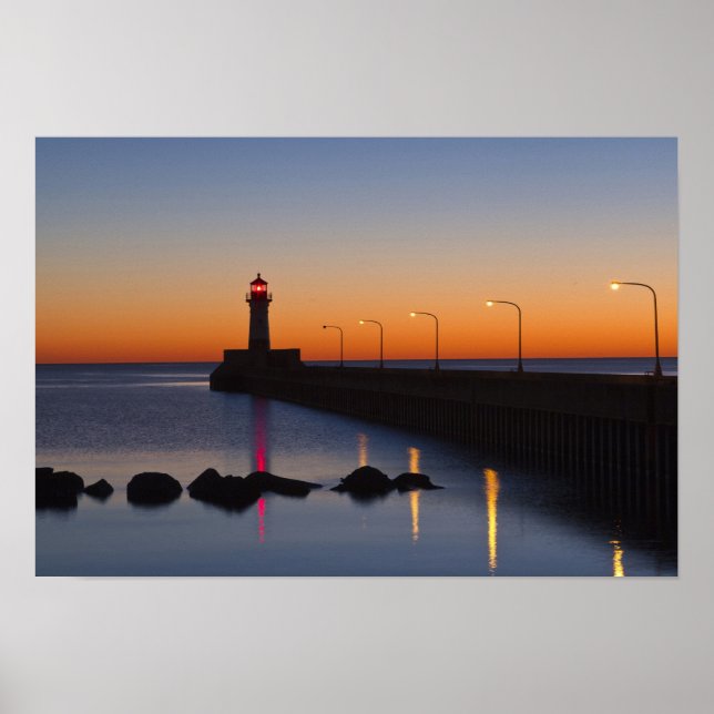 Póster North Pier Lighthouse em Duluth, Minnesota, (Frente)