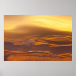 Póster Nuvem lenticular ao pôr do sol