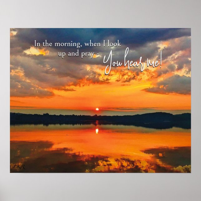 Poster Nuvens brilhantes no amanhecer (Frente)