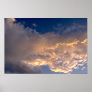 Poster Nuvens Douradas ao Pôr do Sol