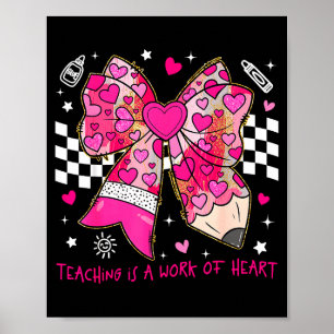Poster O Ensino do Dia dos Namorados é um Trabalho de Cor