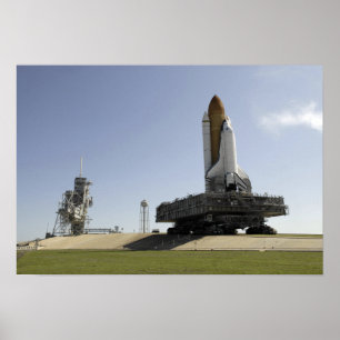 Poster O esforço do vaivém espacial aproxima o lançame