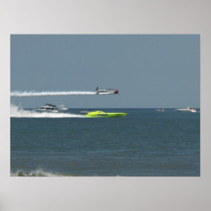 Póster O GEICO Skytypers e senhorita GEICO.