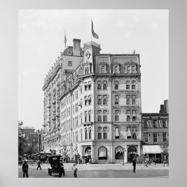 Póster O Hotel Raleigh (Frente)