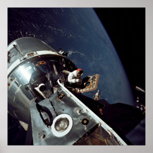Póster O módulo de comando de Apollo 9 entrou com módul