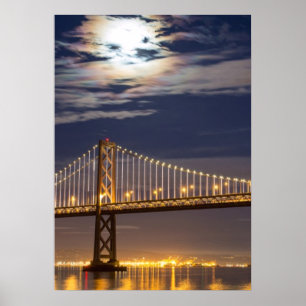 Póster O moonrise hoje à noite sobre a ponte da baía