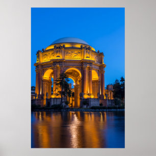 Póster O Palácio de Belas Artes ao Amanhecer