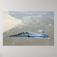 O T-38 Talon Trainer Jet de Dryden em Voo