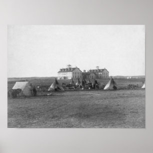 Póster Oglala Tipi em frente à Escola dos Índios dos Esta