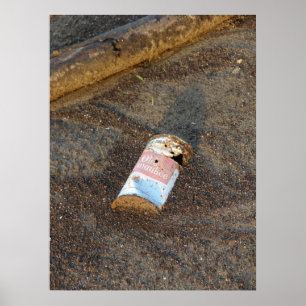 Póster Old Rusty Beer Can ao longo do rio Mississippi