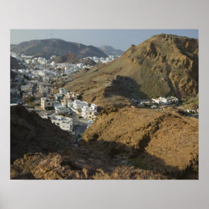 Poster Omã, Mascate, Ruwi/Al Hamriyah. Vista de Ruwi /