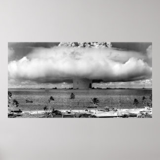 Poster Operação de Bomba Nuclear Cruzando Baker