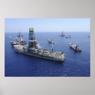 Póster Operações de alargamento conduzidas pelo barco