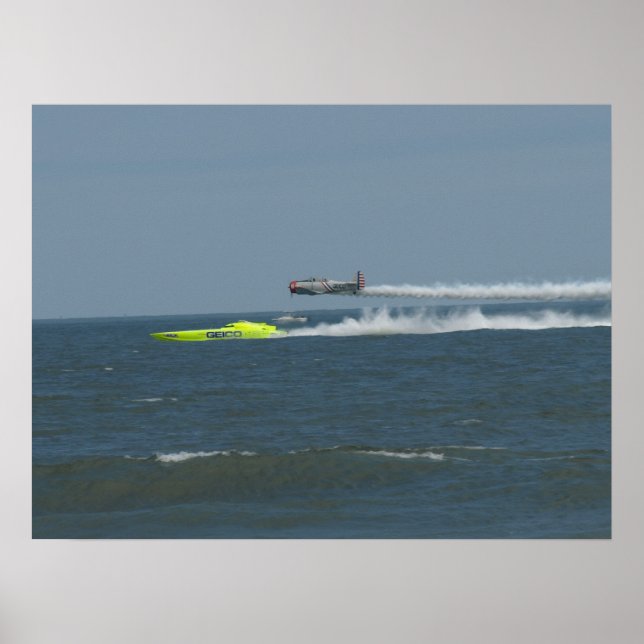 Póster Os Skytypers GEICO e a Srta. GEICO. (Frente)