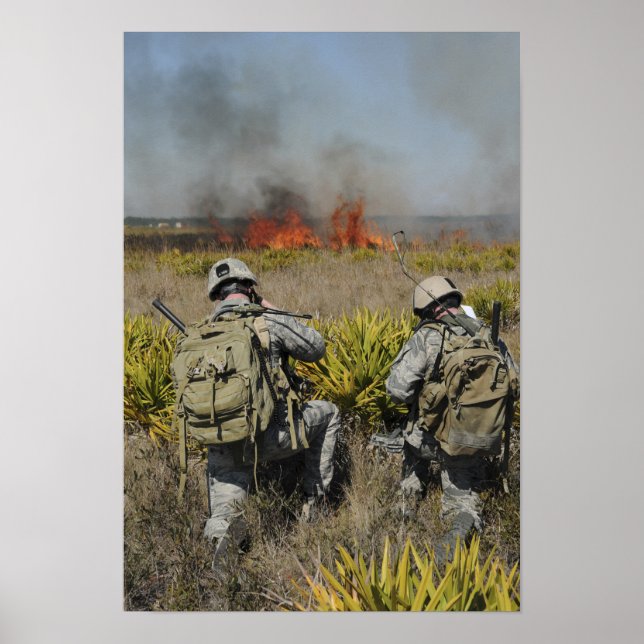 Póster Os soldados chamam informações (Frente)