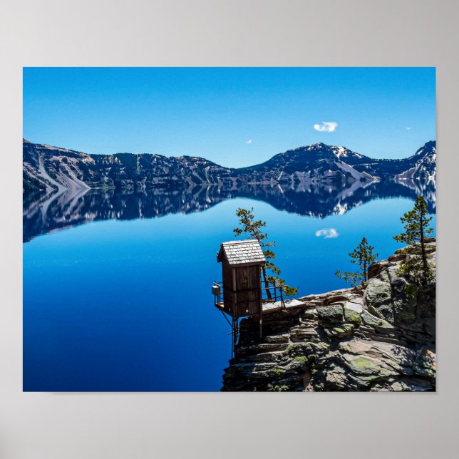 Poster Outhouse no Cliff // Crater Lake (Frente)