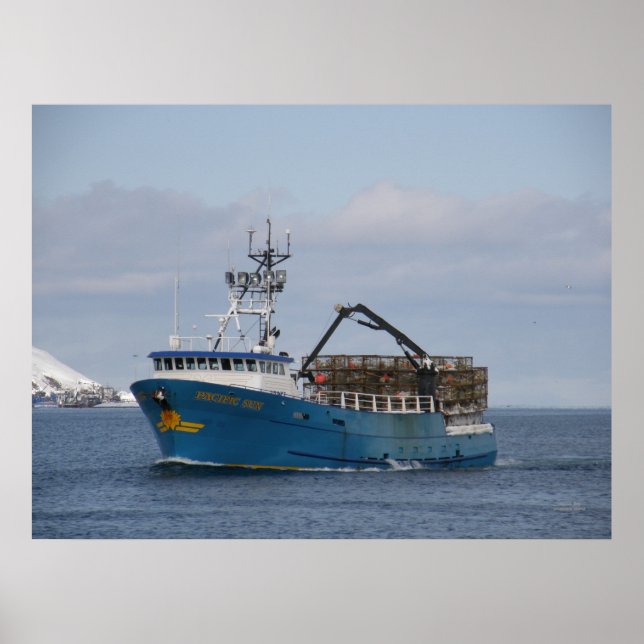 Poster Pacific Sun, Crab Boat em Dutch Harbor, Alasca (Frente)