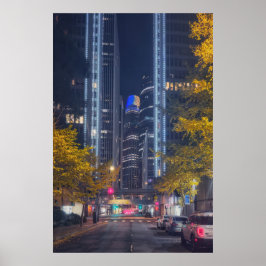 Poster Paisagem Urbana Noturna à Beira da Rua no Outono