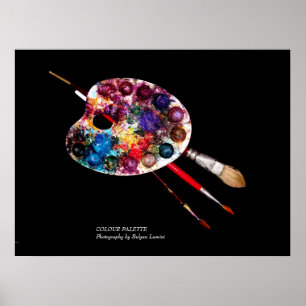 PÓSTER PALETA DE CORES DE ARTISTA E PINCEIS EM PRETO