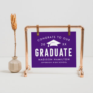 Poster Parabéns à nossa festa de graduação Purple Graduat